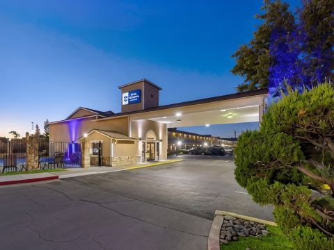 Best Western Fallon Inn  Suites