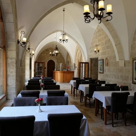 St. George’s Cathedral Pilgrim Guesthouse – Jerusalem