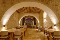 Solem Cave Suites Hotels in Dereler