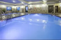 Grand Forks Lodge and Suites Hotel di Grand Forks
