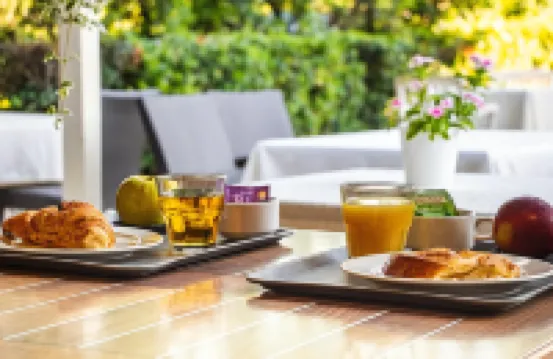 ホテル ラ ボンバルディア