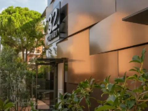 Grandi 32 Boutique Residence Hotele w: Segrate
