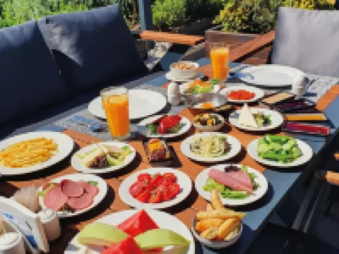 Ramada by Wyndham Izmir Aliaga Hotels in Aliaga