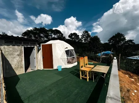 Ruktai homestay Отели рядом с достопримечательностью «Pang Ung»