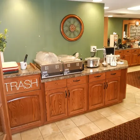 AmericInn by Wyndham McAlester