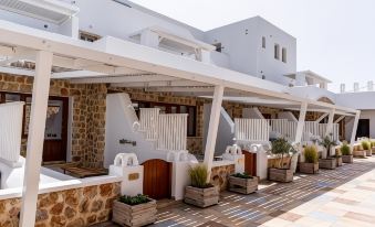 Marvarit Suites
