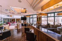 Atomis Hotel Munich Airport by Mercure