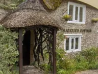 The Thatched Cottage Inn
