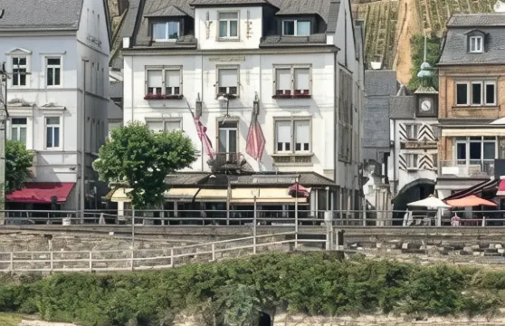 波呂德斯海姆膳食公寓