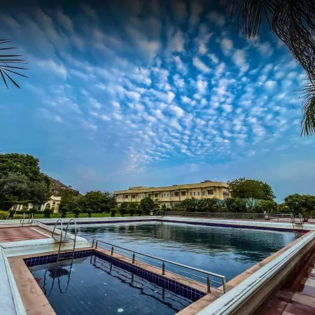 Hotel Raj Bagh Palace Jaipur