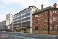 Humber Lofts Apartments - parking