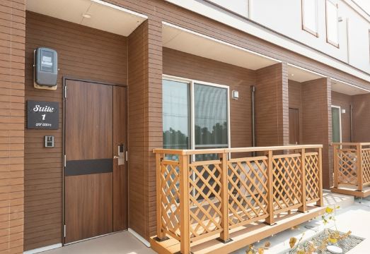 3. 에코트 이라부 ..