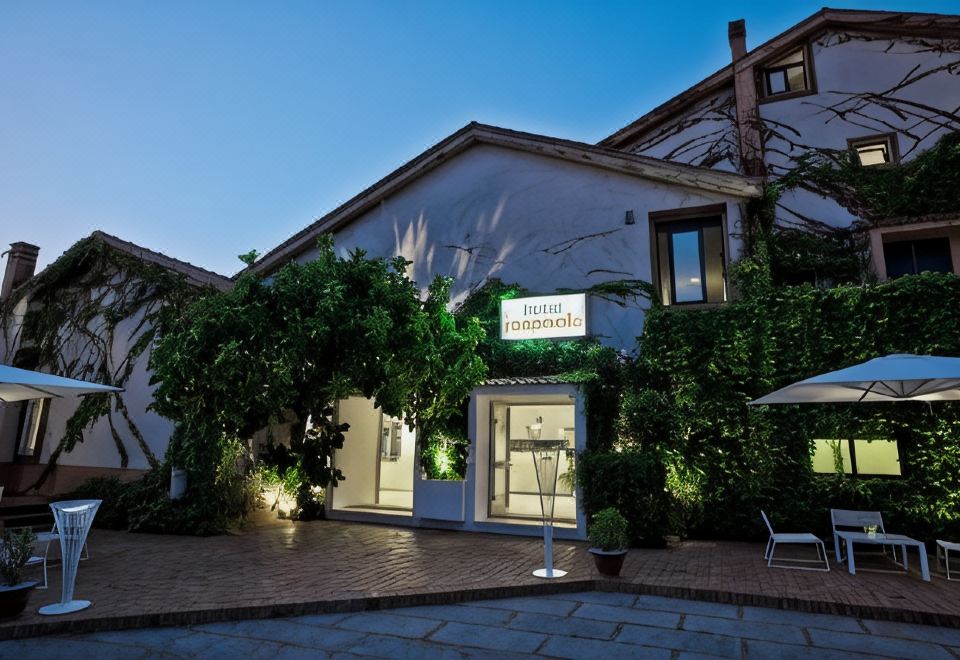 hotel overview picture