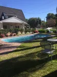 Alexander Motor Inn - Pools