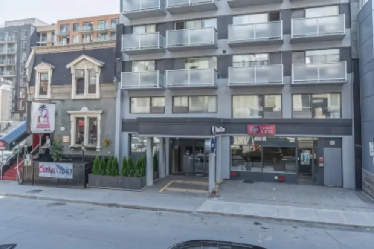 市中心舒適套房