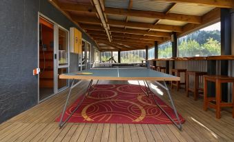 Tombstone Motel, Lodge & Backpackers