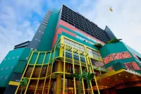 Tongtara Riverview Hotel Hotels near Indy Market Dao Khanong