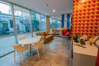 Roberta Rosa de Fontana Suites Hôtels à : Rosario