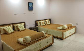 B Stay Hotel