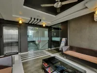 Hotel Magnum Inn โรงแรมในจูนาการ์