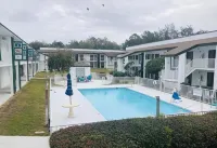 Days Inn by Wyndham Eglin AFB Hotels in Niceville