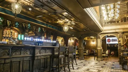 Skeffington Arms Hotel Отели рядом с достопримечательностью «The Abbey»