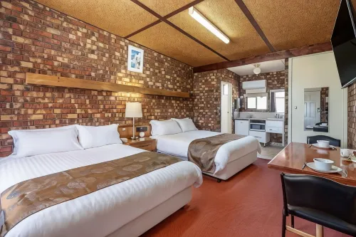 Kerang Valley Resort Hotels in Kerang