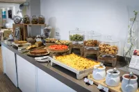 Residence Santa Maria Hotels in Л'Іль-Русс