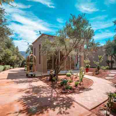Atlas Luxury Garden Hotel Exterior