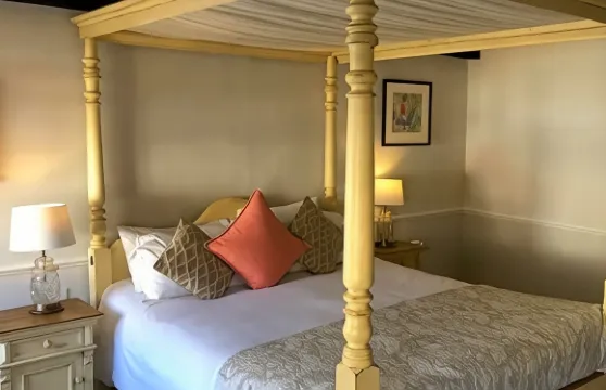 霍恩布洛爾上將酒店