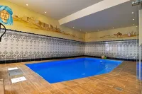 Hôtel Alpina & Spa - Restaurant Oxalis - Pools