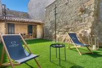 Palacio Condes de Cirac Hotels in 