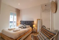 Nesha Ericeira Flats