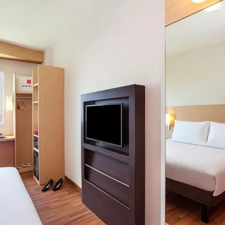 Ibis Manado City Center Boulevard
