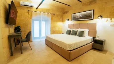 A Unique 400-year-old Modern Maltese Home Hotels near Fort Rinella