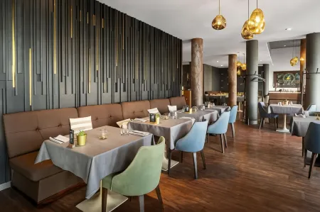 Wellton Centrum Hotel & Spa Отели рядом с достопримечательностью «Латвийская академия наук (LZA)»