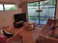 30 steps to beach Hotels in Snells Beach