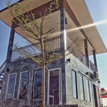 Fang Modern Hotel