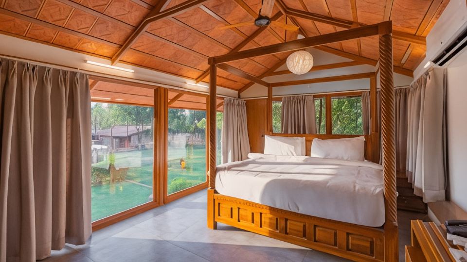 Brown Town Resort, Spa & Convention