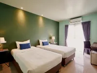 H Hotel Phrasing Hotels near Phra Sing