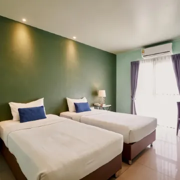H Hotel Phrasing Отели рядом с достопримечательностью «Храм Ват-Суан-Док»