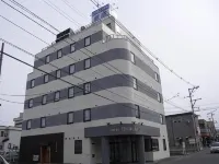 Hirosaki Ekimae Hotel Hôtels à : Hirosaki