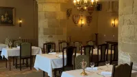 L'Hostellerie du Château de Bricquebec Hotels in Barneville-Carteret