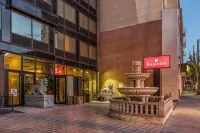 رمادا باي ويندام فلاشينغ كوينز Hotels near Queens Botanical Garden