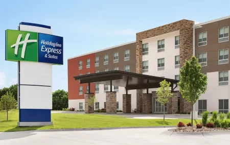 Holiday Inn Express & Suites STEVENSVILLE – BENTON HARBOR Отели рядом с достопримечательностью «Парк штата Гранд Мир»