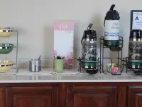 Quality Inn & Suites Thomasville - breakfast