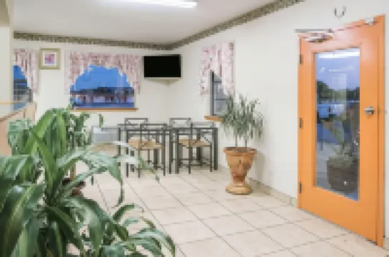 Travelodge by Wyndham Temple