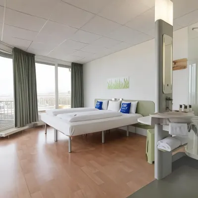 Ibis Budget Bonn Sud Konigswinter Hotels near Post Tower