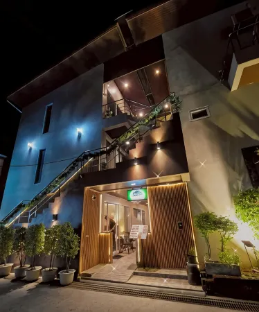 Chilli Hotel&Restaurant Отели рядом с достопримечательностью «Mae Ram Phueng Beach»