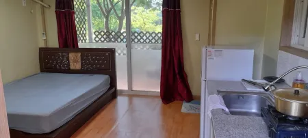 Jecheon Songgye Valley Camping Site Pension Отели рядом с достопримечательностью «Woraksan»